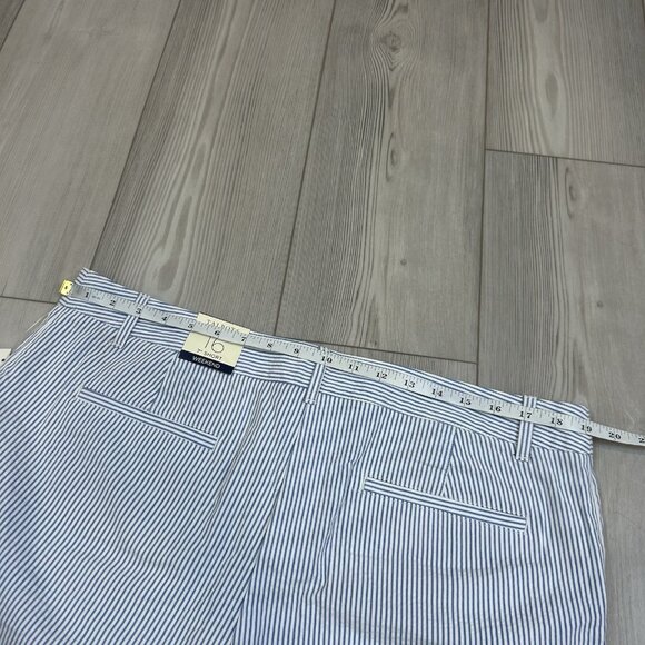 NWT Talbots Size 16 Weekend Shorts Blue White Seersucker 7” Inseam - Picture 10 of 11